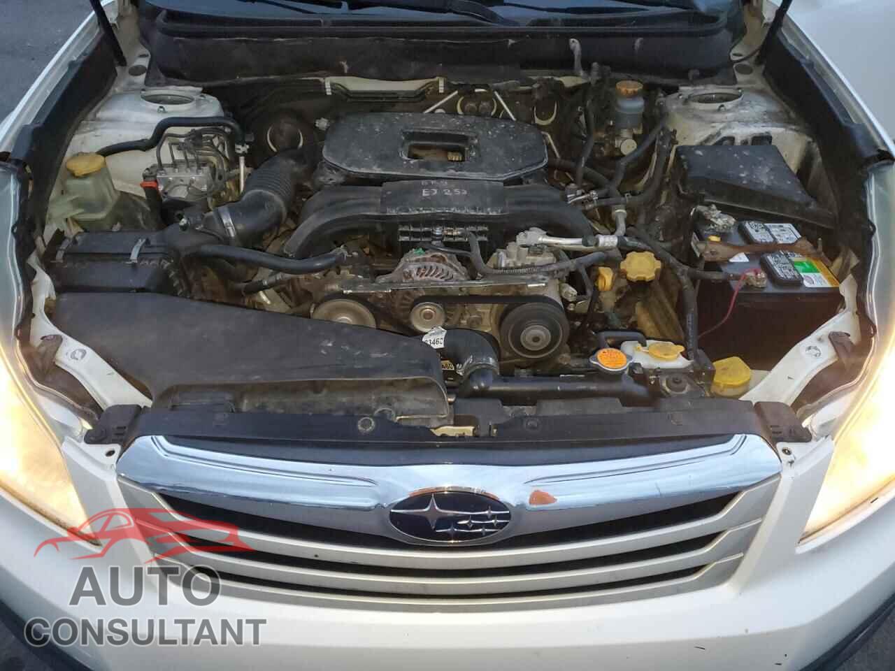 SUBARU OUTBACK 2012 - 4S4BRBCC6C3230818