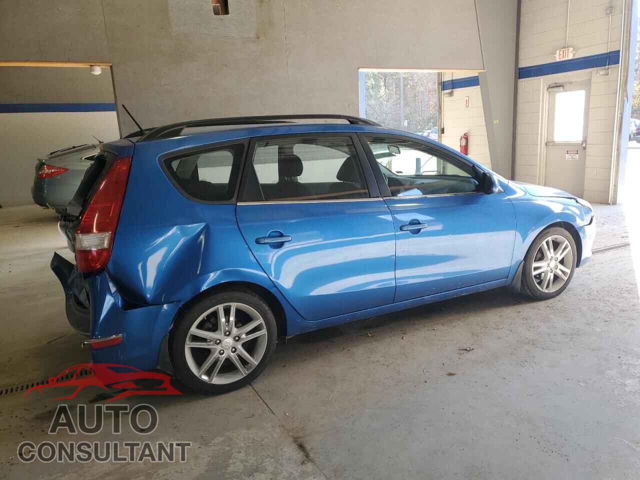 HYUNDAI ELANTRA 2010 - KMHDC8AE2AU072373