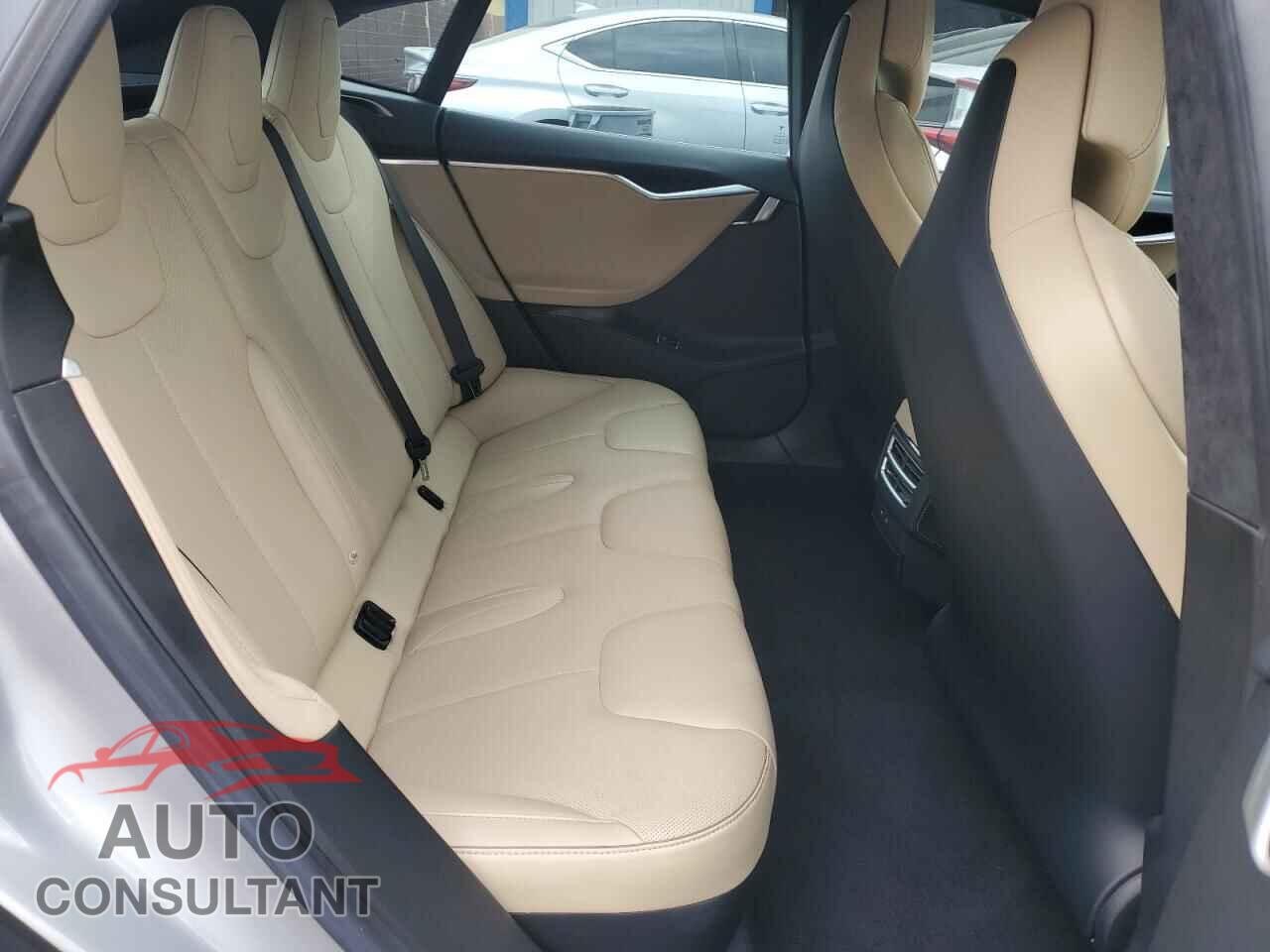 TESLA MODEL S 2017 - 5YJSA1E25HF184371