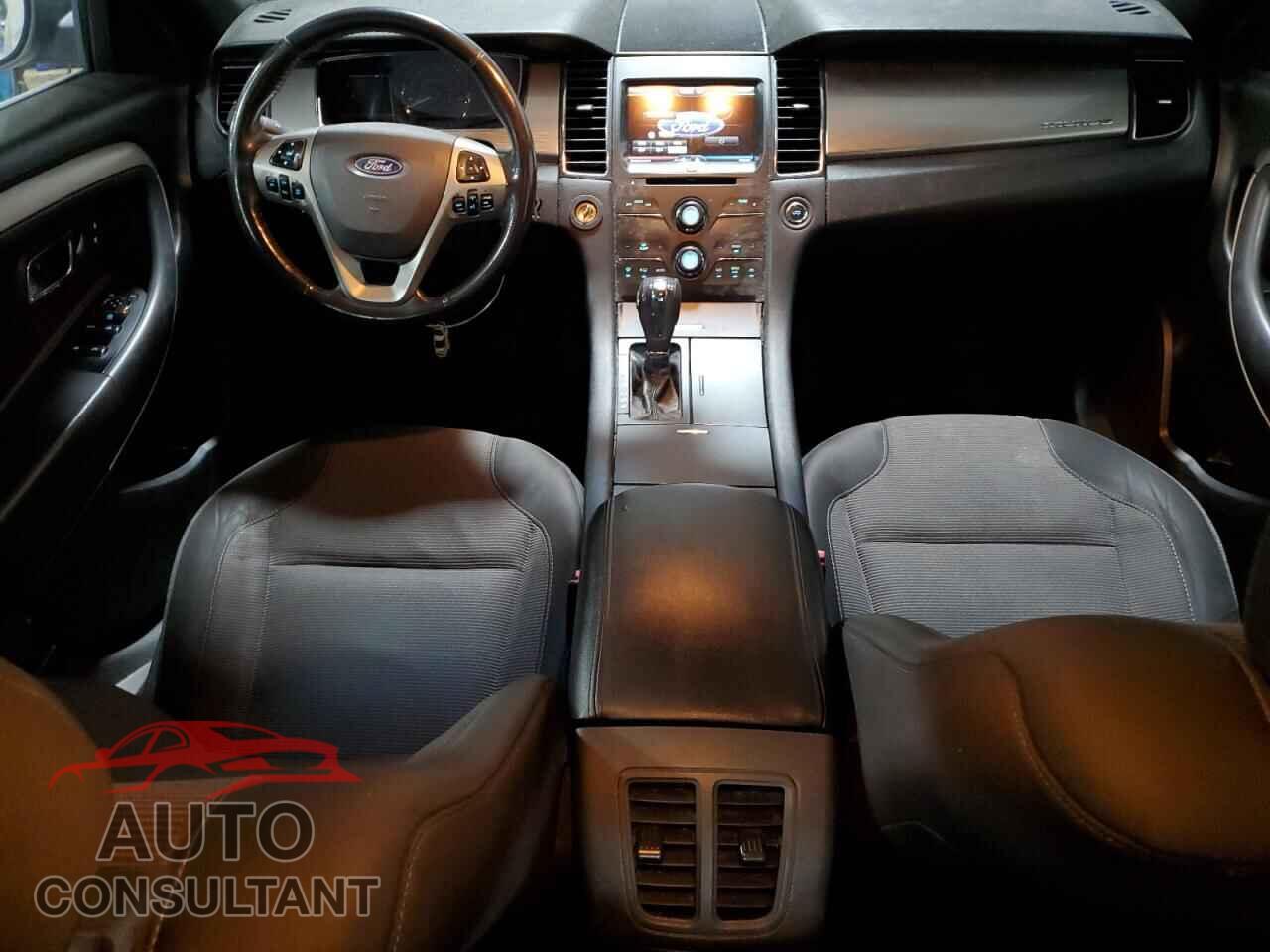 FORD TAURUS 2013 - 1FAHP2E80DG107352