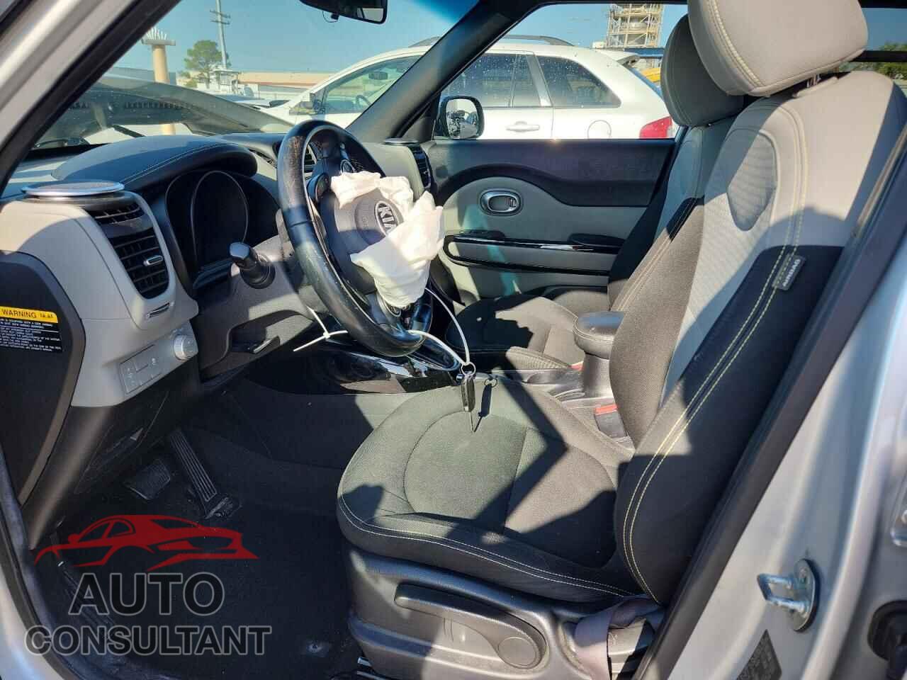 KIA SOUL 2015 - KNDJP3A59F7749200