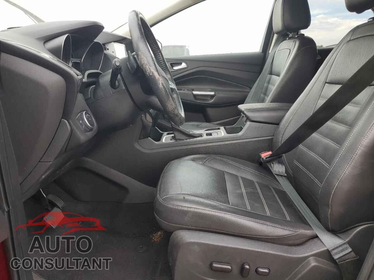 FORD ESCAPE 2017 - 1FMCU9JD6HUC90316