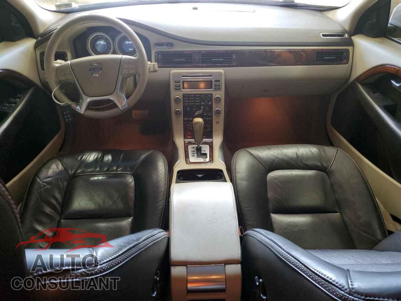 VOLVO XC70 2011 - YV4902BZ2B1104823
