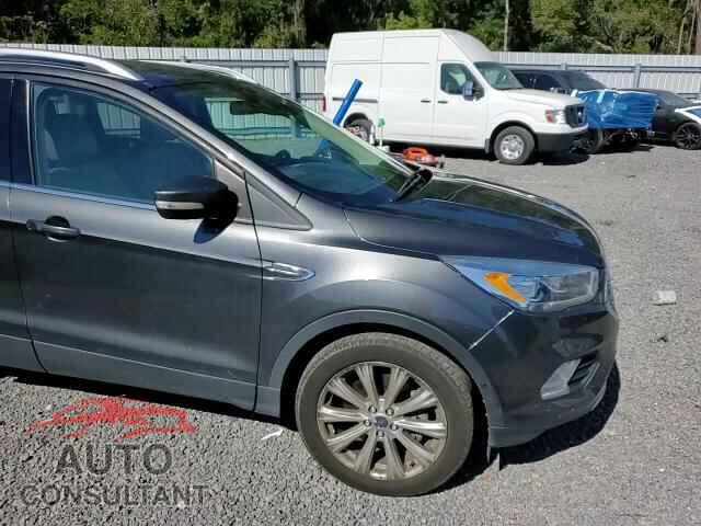FORD ESCAPE 2017 - 1FMCU0J98HUC68082
