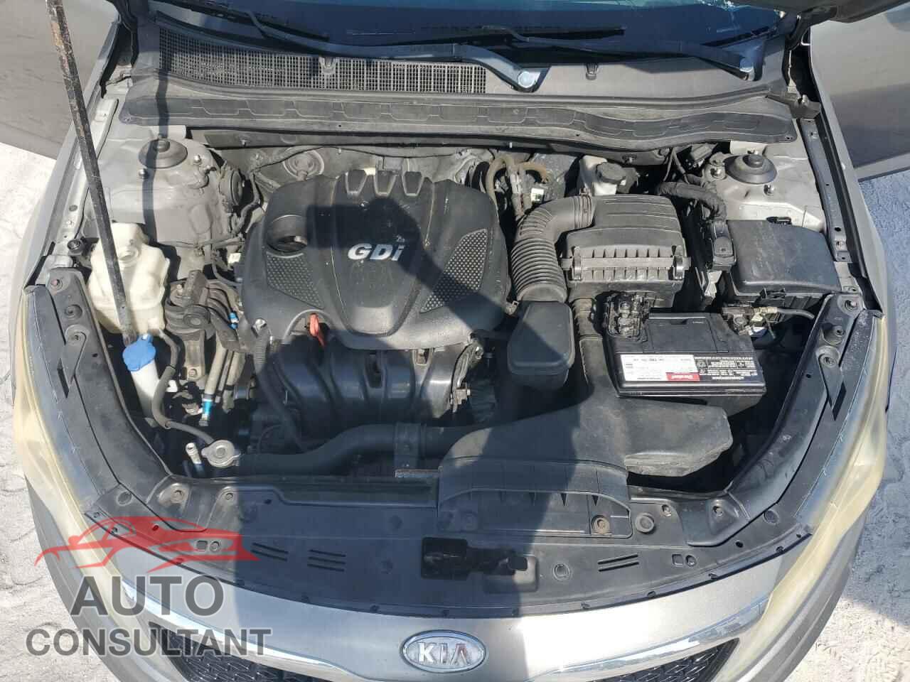 KIA OPTIMA 2012 - 5XXGM4A70CG052575