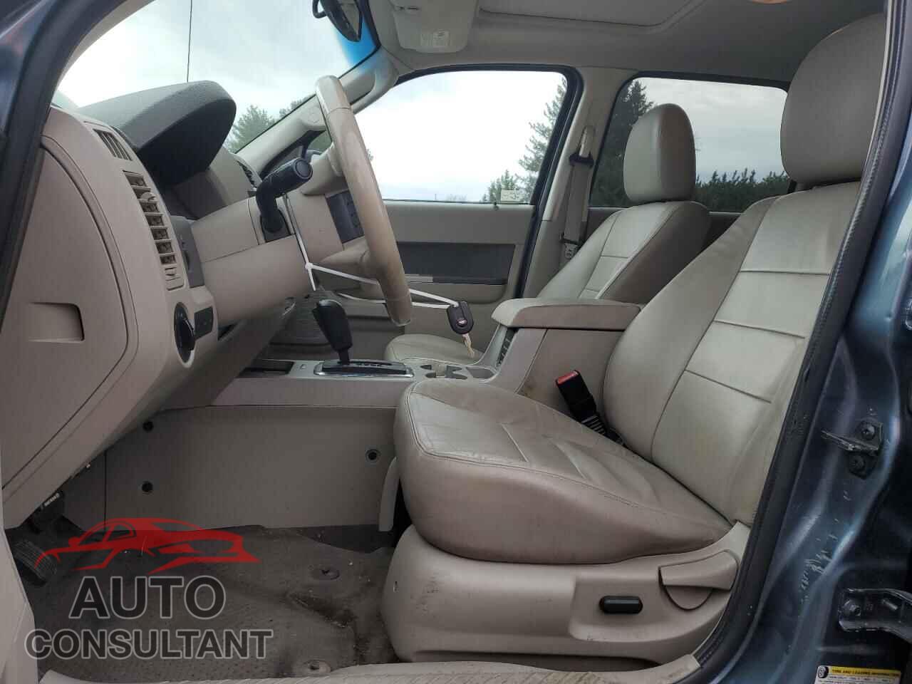 FORD ESCAPE 2011 - 1FMCU9D77BKA12842