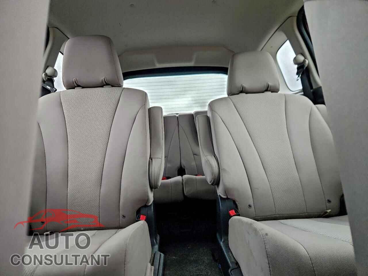 MAZDA 5 2013 - JM1CW2CL7D0149217