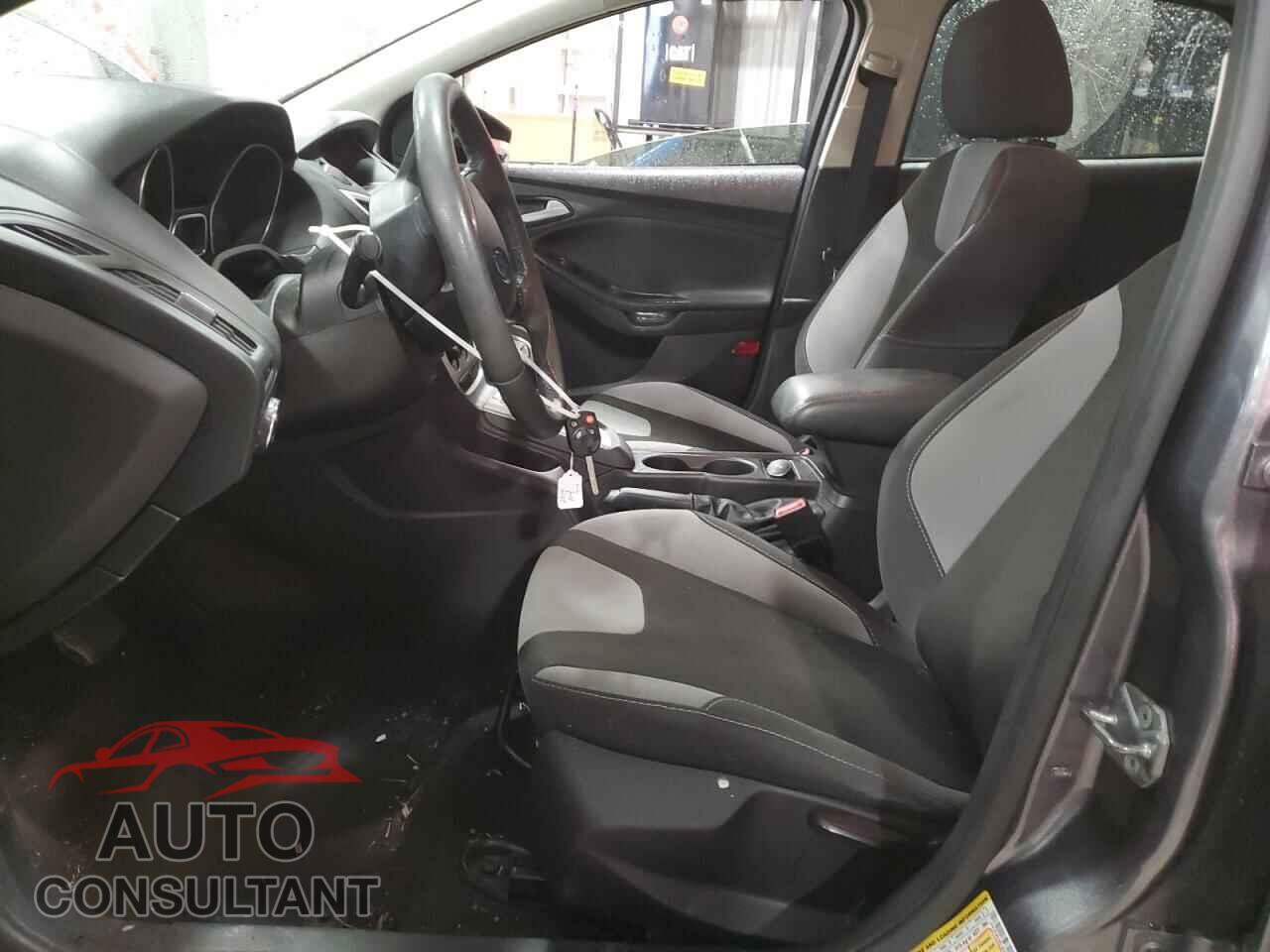 FORD FOCUS 2014 - 1FADP3K23EL383585