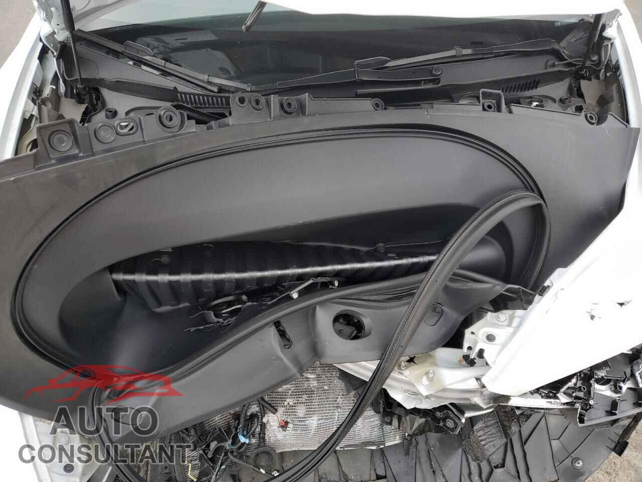 TESLA MODEL 3 2025 - 5YJ3E1EA2SF023046