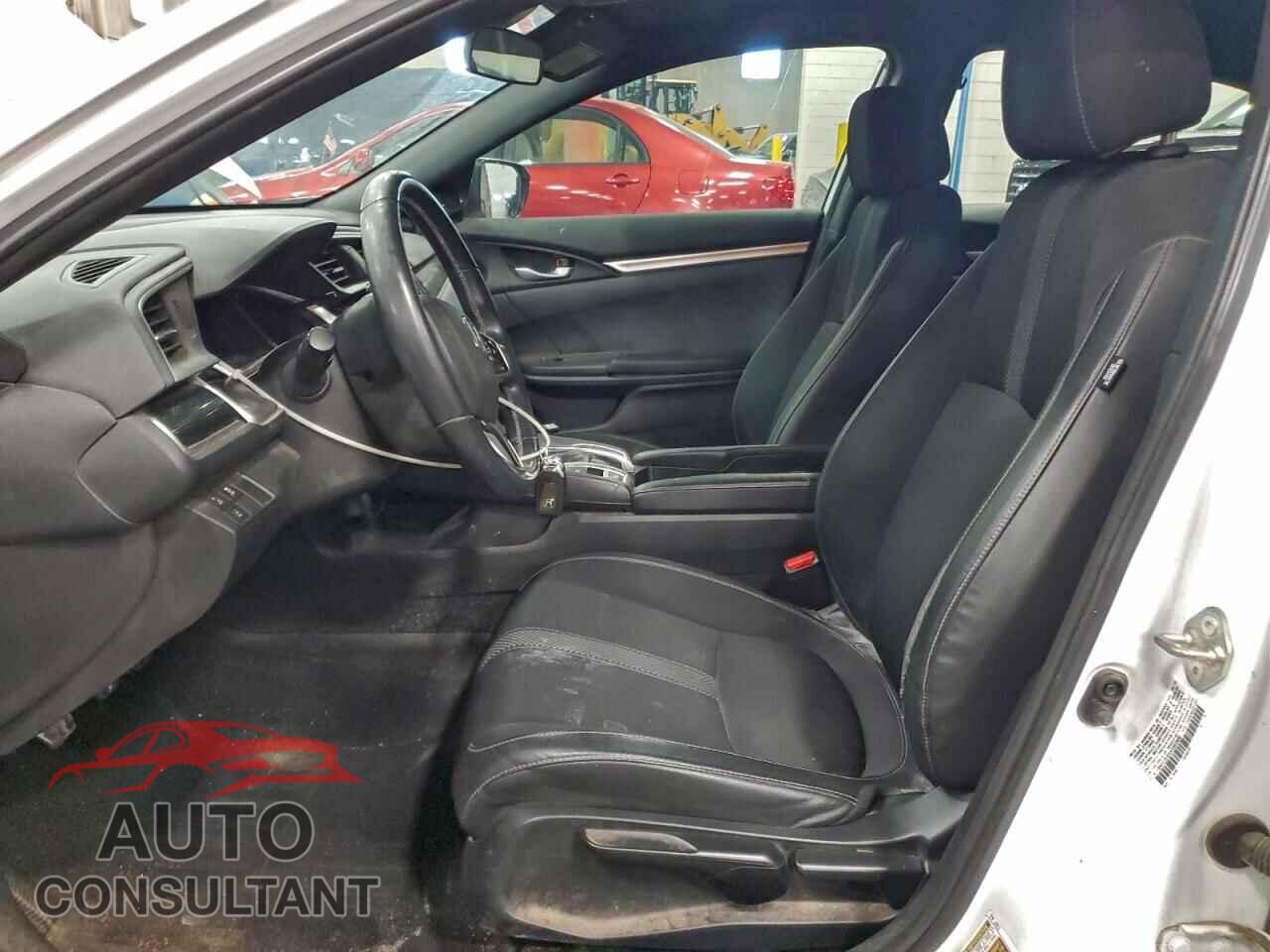 HONDA CIVIC 2019 - 19XFC2E8XKE002800