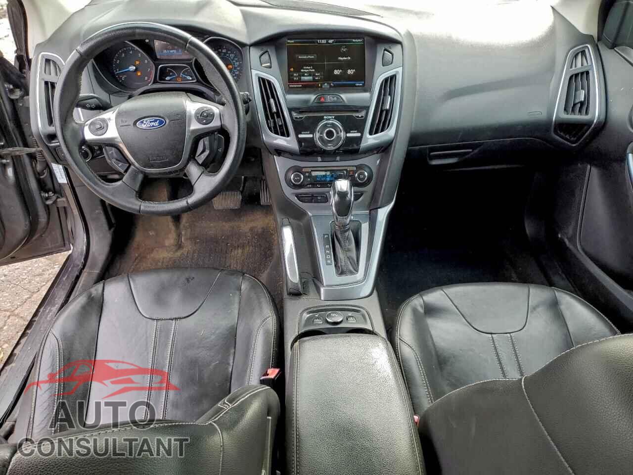 FORD FOCUS 2012 - 1FAHP3N23CL194042