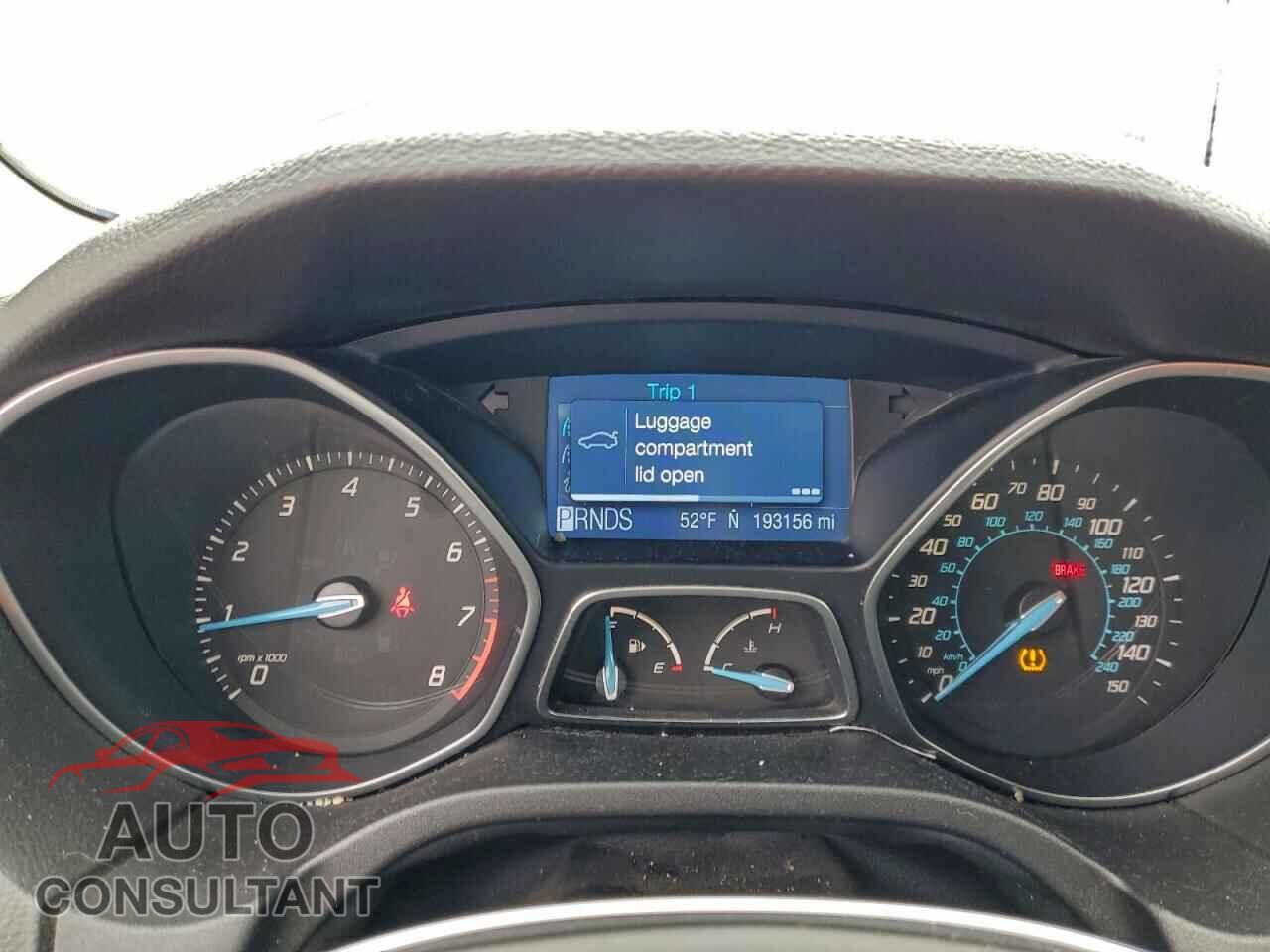 FORD FOCUS 2012 - 1FAHP3M25CL372468