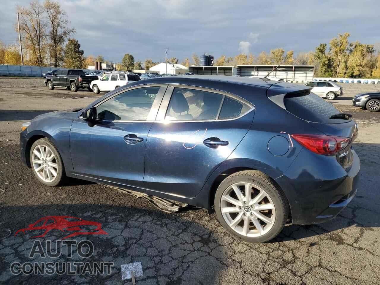 MAZDA 3 2017 - 3MZBN1L72HM123538