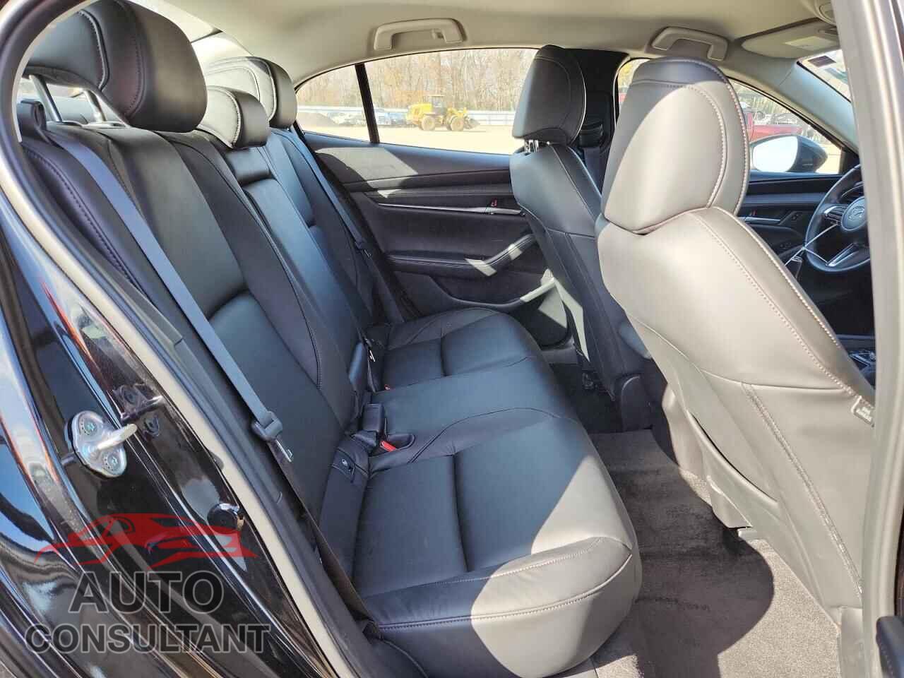 MAZDA 3 SELECT S 2025 - JM1BPABM9S1762704