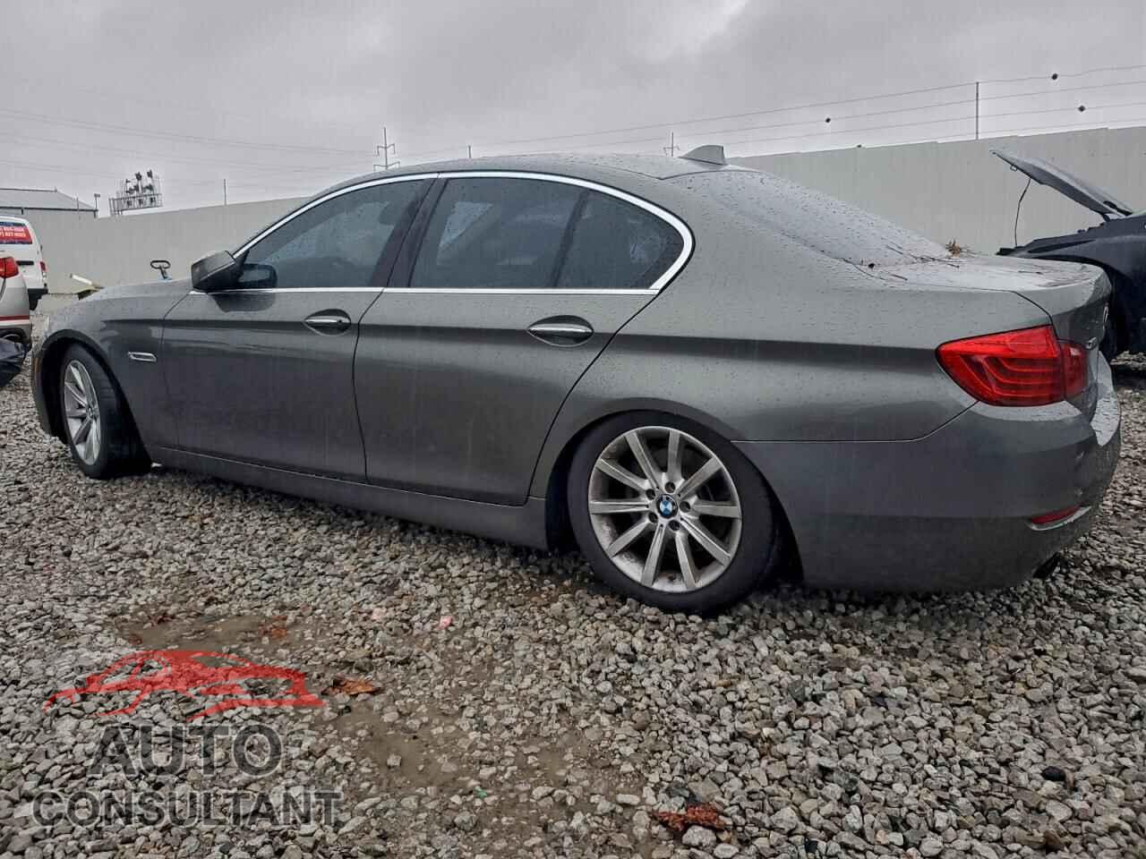 BMW 5 SERIES 2014 - WBA5B3C56ED533685