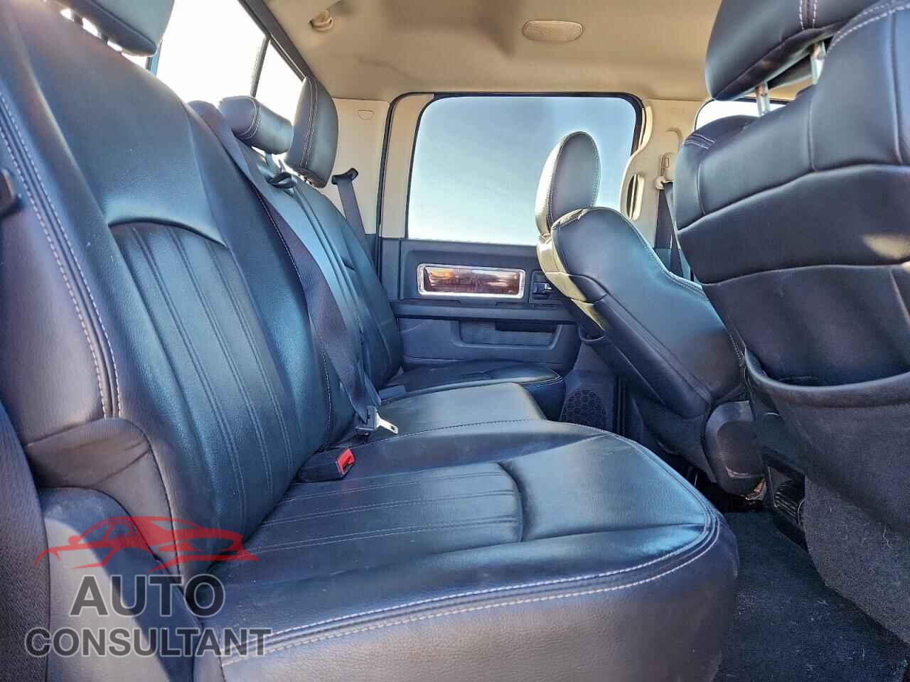 DODGE RAM 1500 2012 - 1C6RD7NT8CS303986