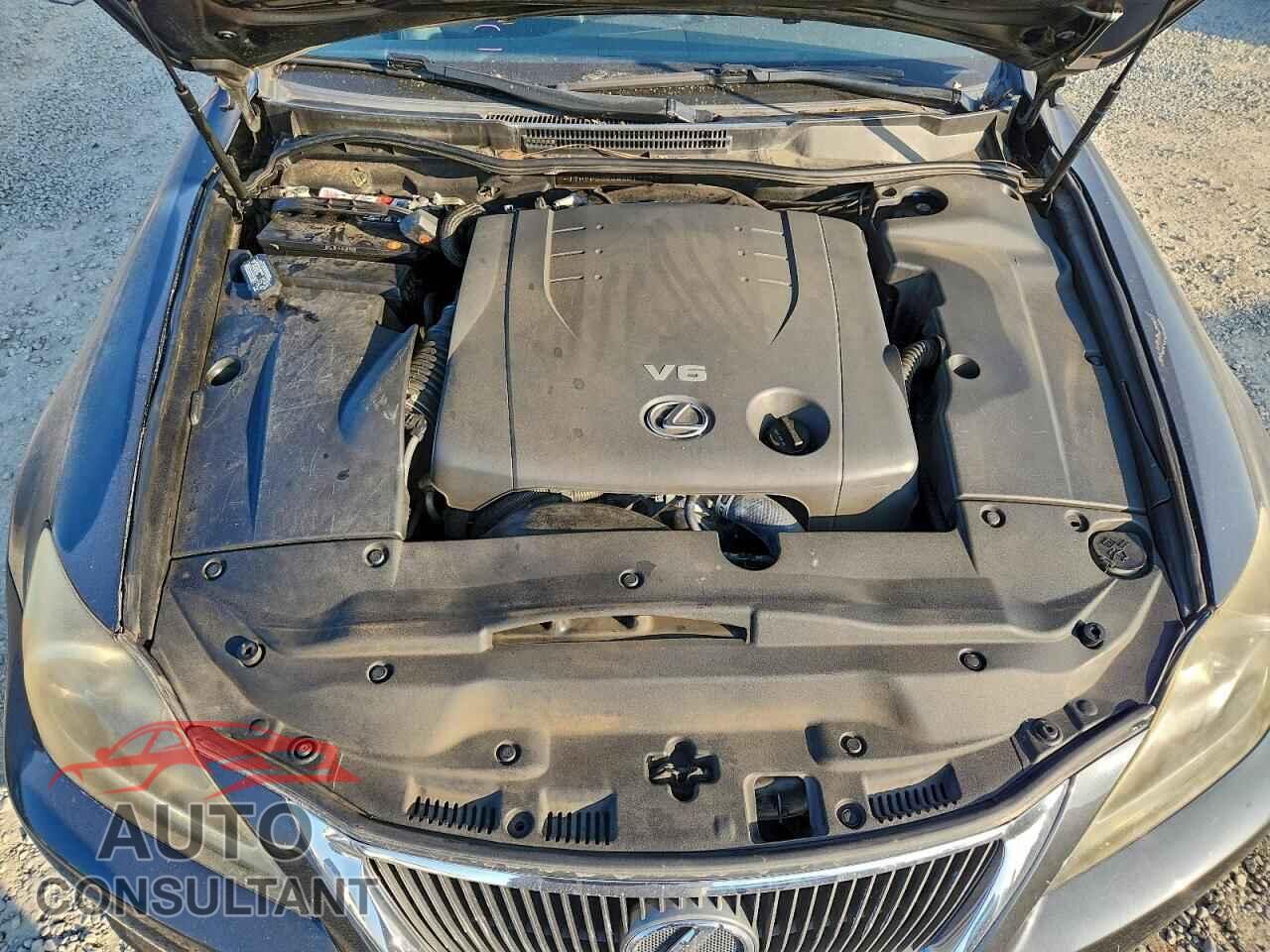 LEXUS IS 2011 - JTHFF2C24B2517230
