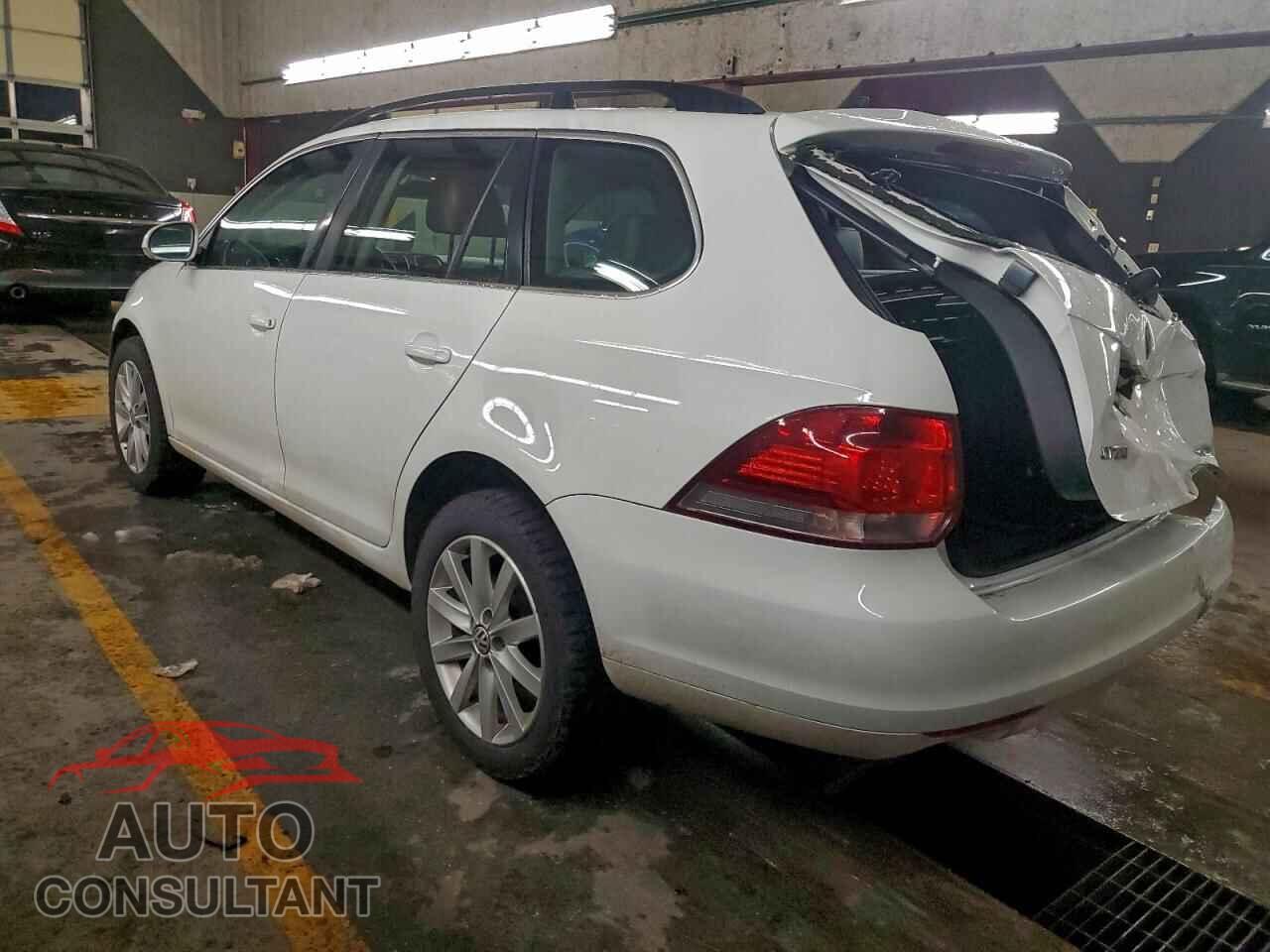 VOLKSWAGEN JETTA 2014 - 3VWML7AJ7EM618894