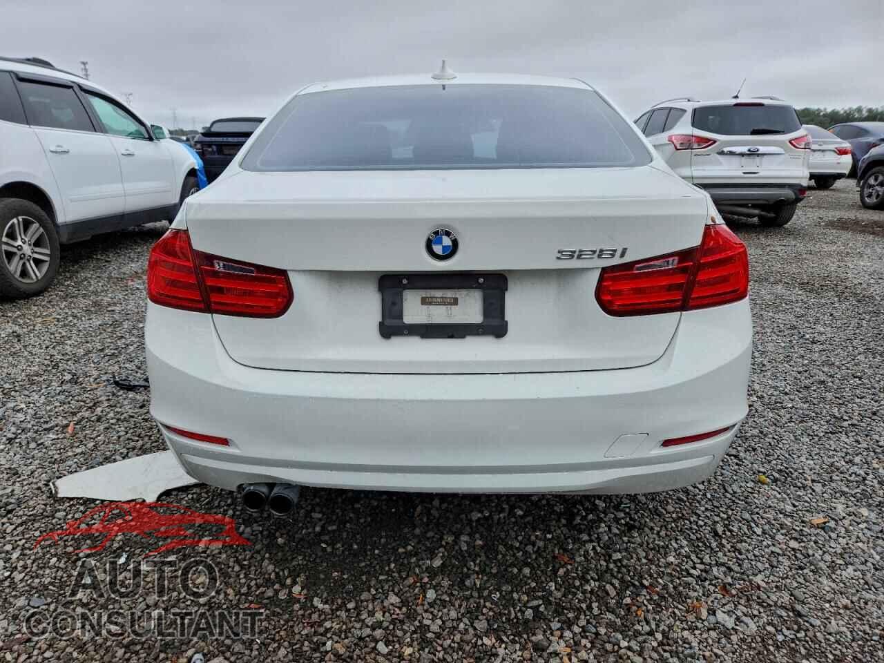 BMW 3 SERIES 2015 - WBA3A5C58FF607975