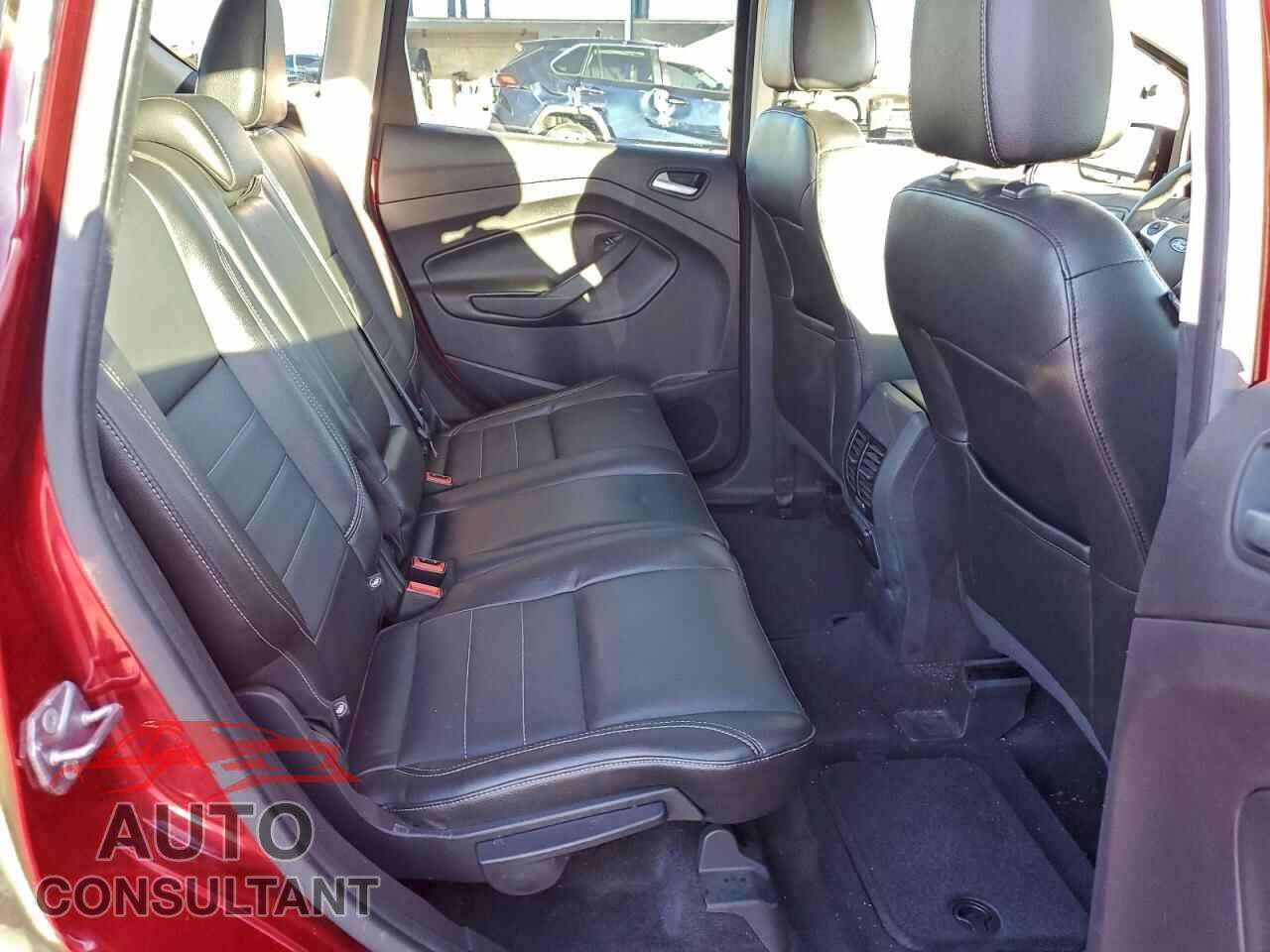FORD CMAX 2015 - 1FADP5BU2FL120194