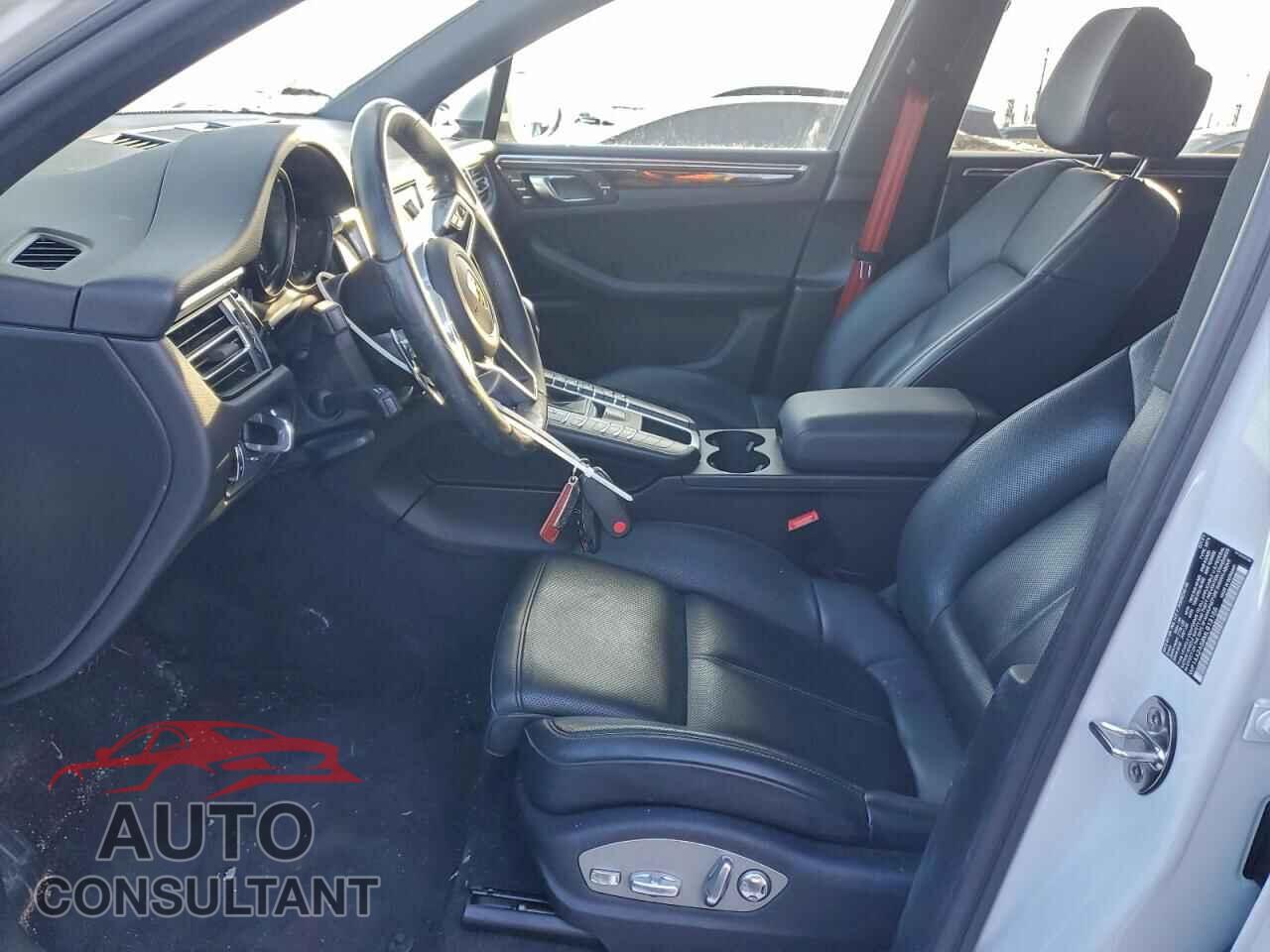 PORSCHE MACAN 2021 - WP1AA2A58MLB13155