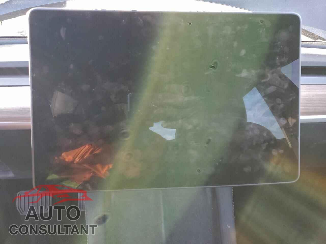 TESLA MODEL 3 2023 - 5YJ3E1EA3PF653987