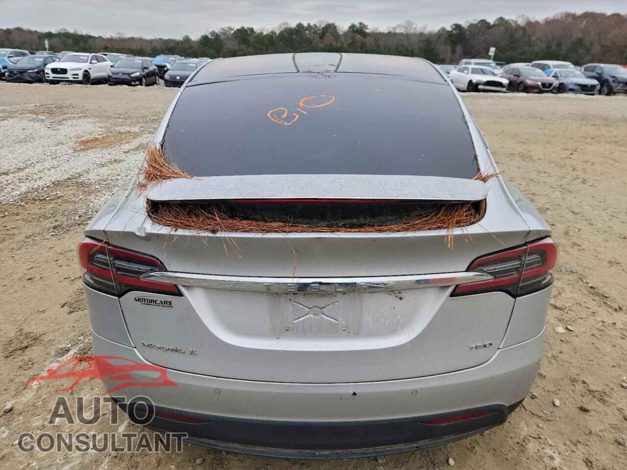 TESLA MODEL X 2017 - 5YJXCBE28HF049357