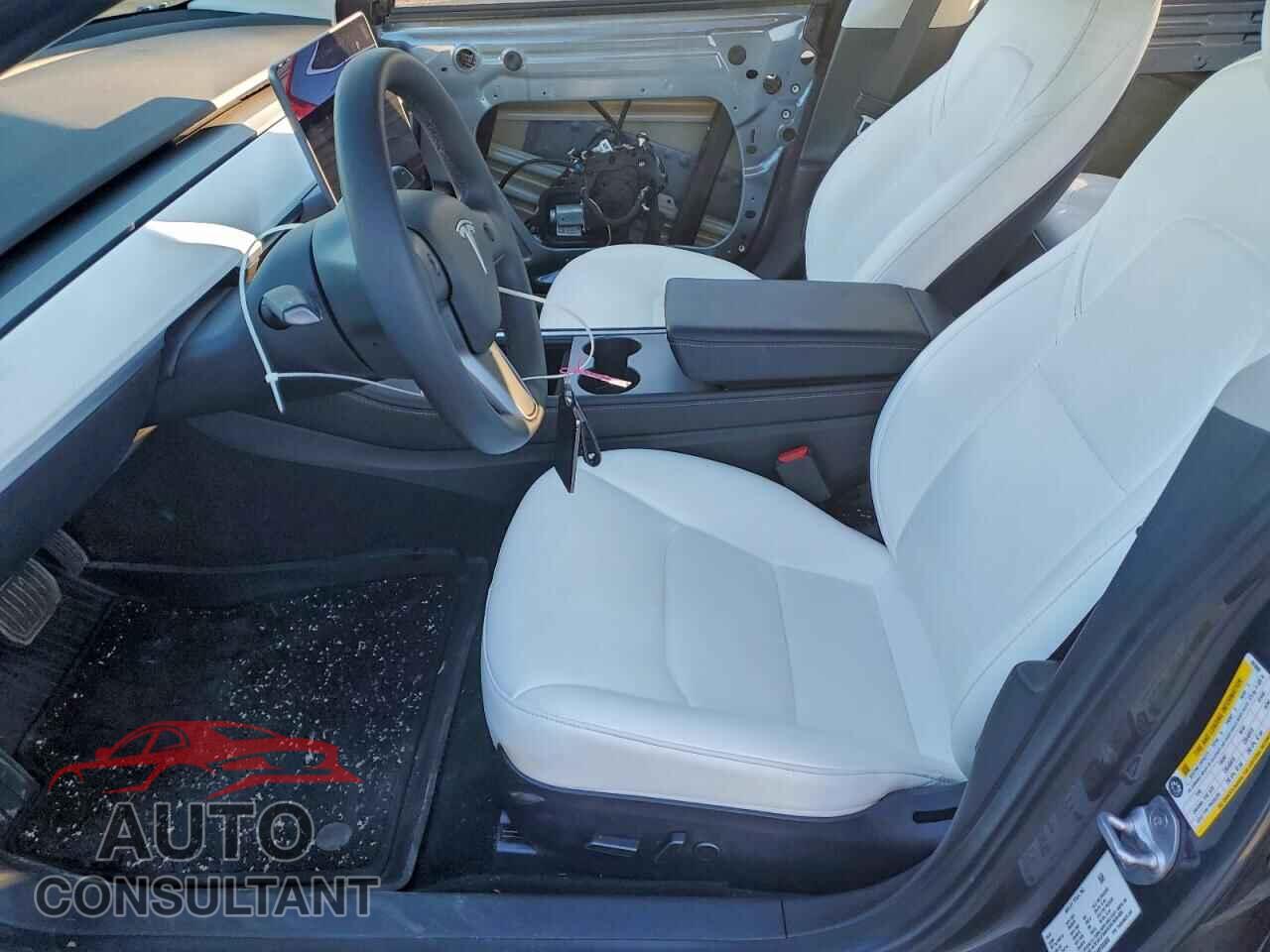 TESLA MODEL 3 2021 - 5YJ3E1EA6MF093880