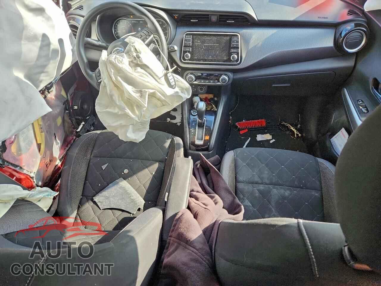NISSAN KICKS 2019 - 3N1CP5CU3KL528435