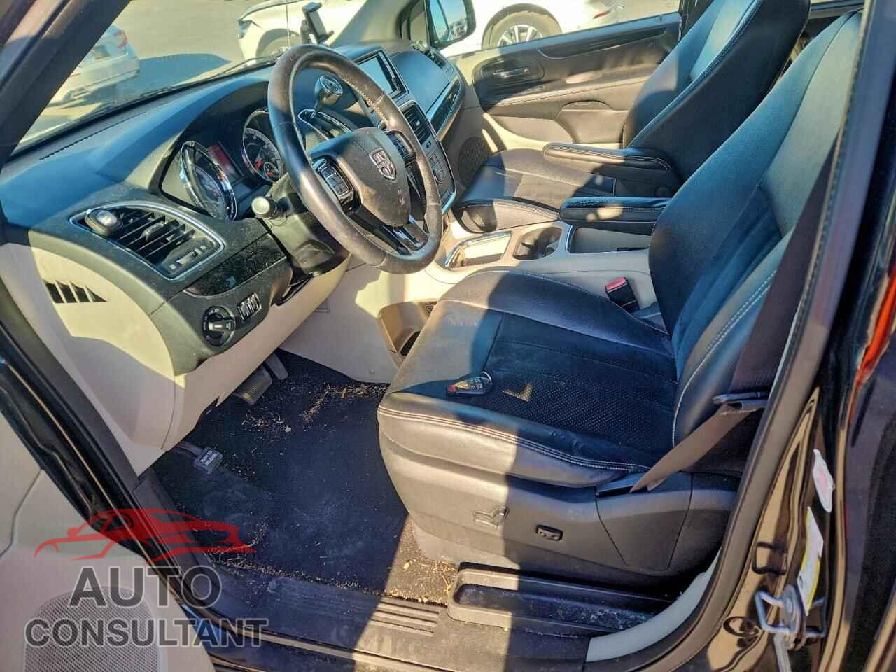 DODGE CARAVAN 2017 - 2C4RDGCG6HR696135