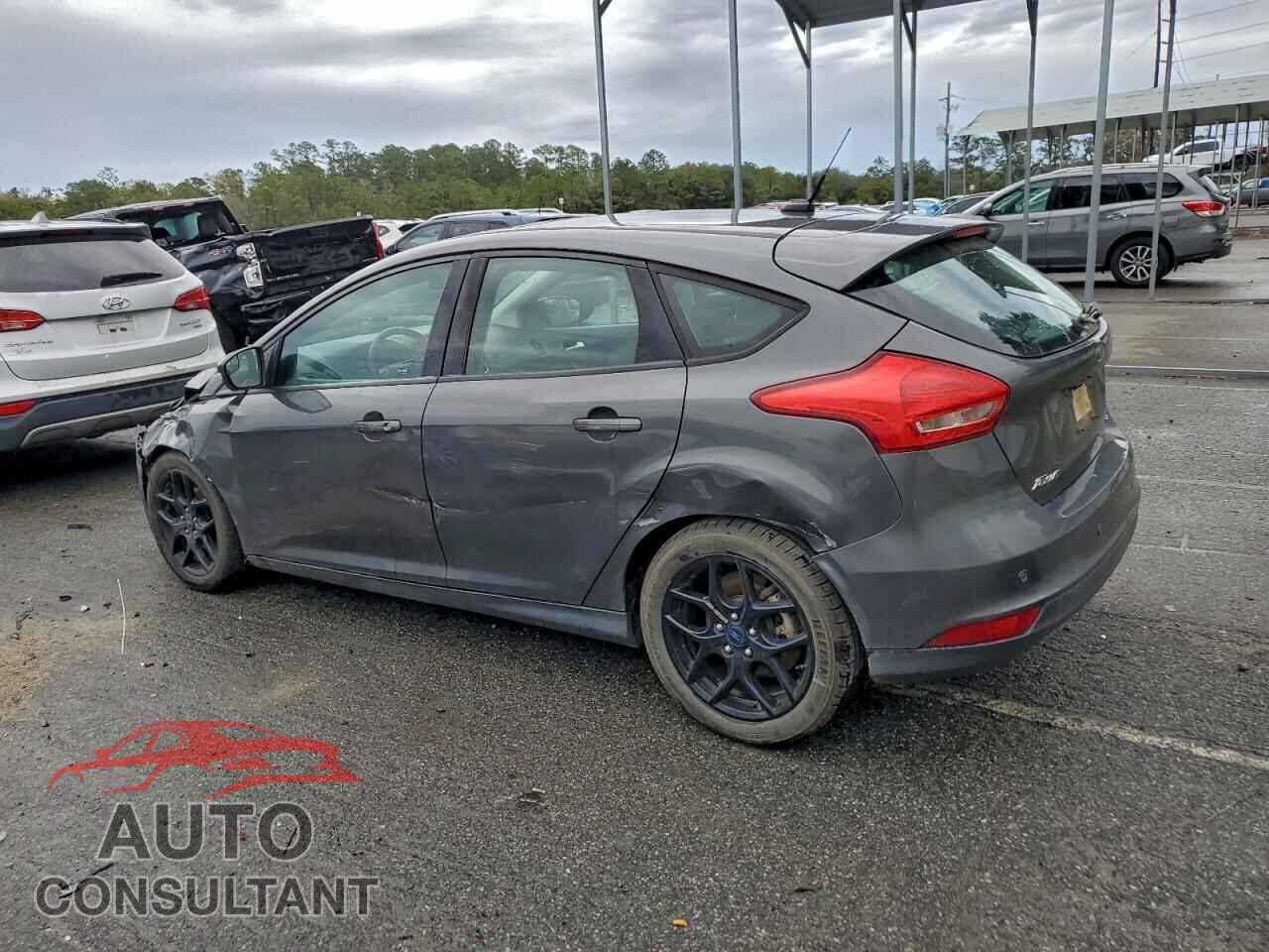FORD FOCUS 2016 - 1FADP3K28GL332778