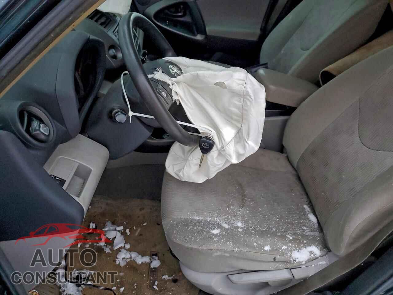 TOYOTA RAV4 2012 - 2T3BF4DV7CW208560
