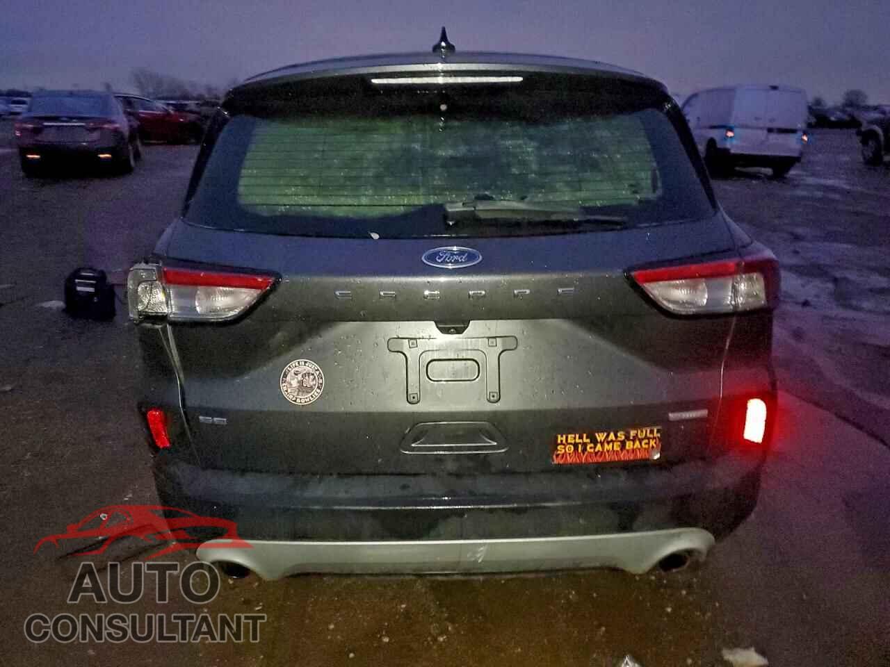 FORD ESCAPE 2020 - 1FMCU0G60LUA48845