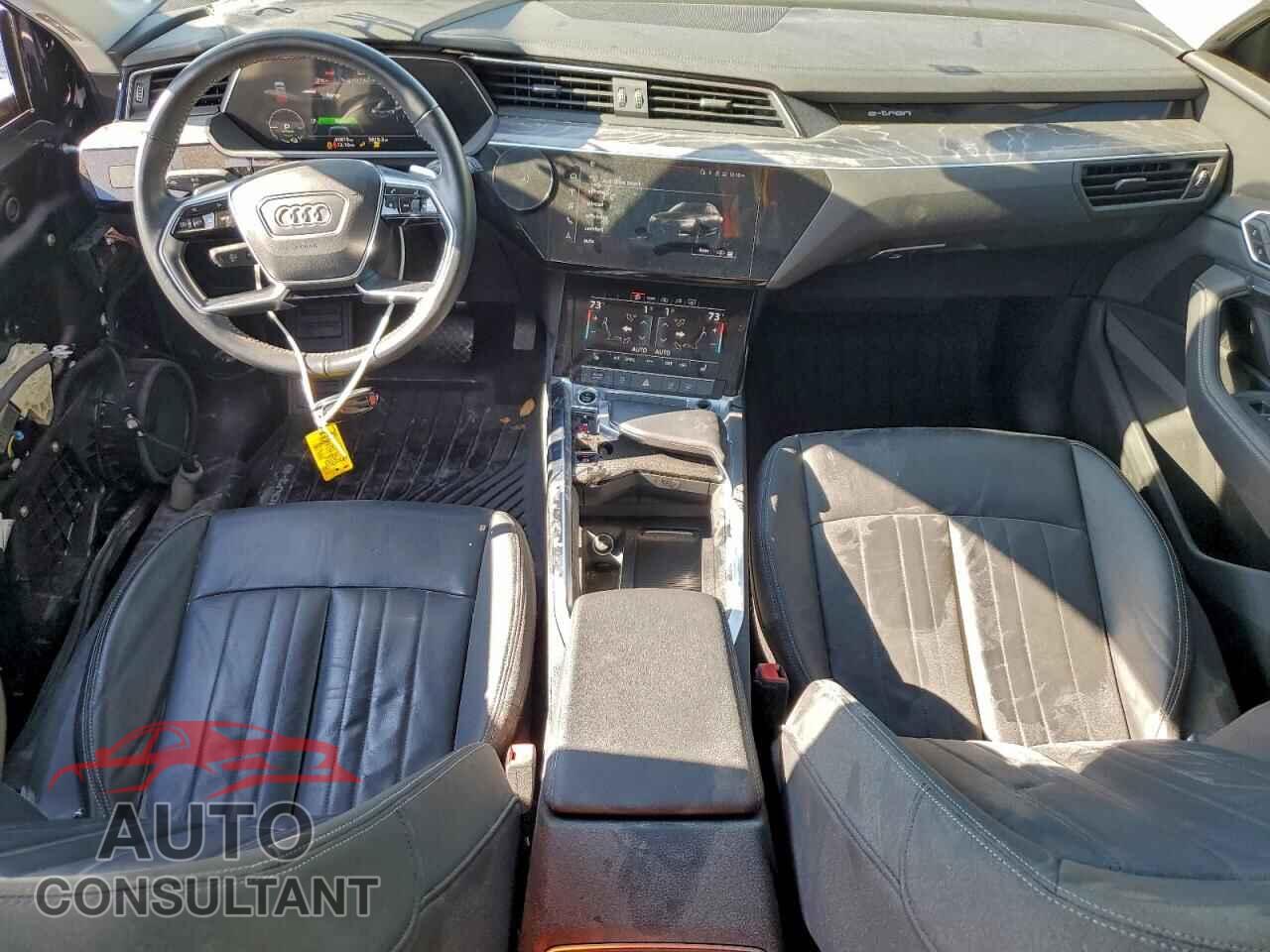 AUDI E-TRON 2021 - WA1AAAGE4MB024265