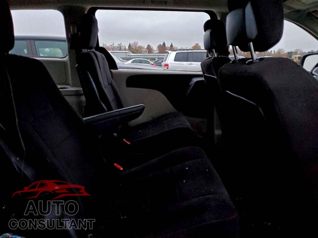 DODGE CARAVAN 2011 - 2D4RN3DG6BR623099