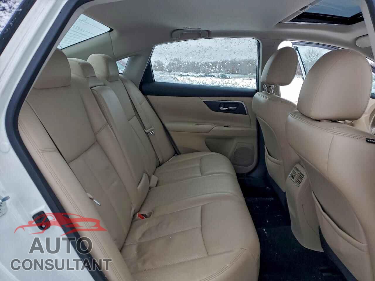 NISSAN ALTIMA 2018 - 1N4BL3AP7JC233473
