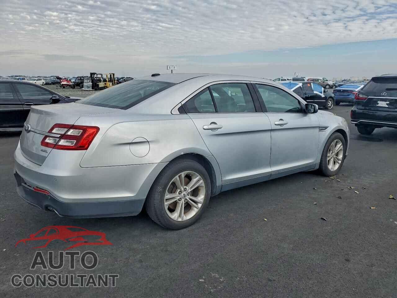 FORD TAURUS 2013 - 1FAHP2E84DG177274