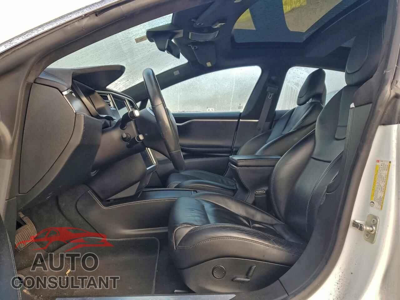 TESLA MODEL S 2017 - 5YJSA1E11HF195505