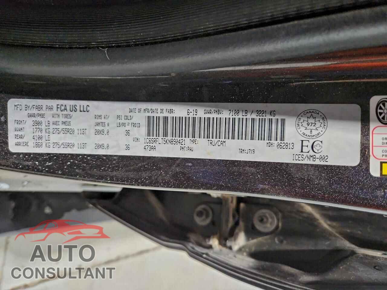 RAM 1500 2019 - 1C6SRFLT5KN890421