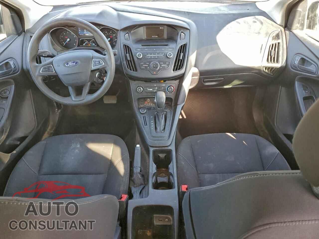 FORD FOCUS 2016 - 1FADP3E29GL238145