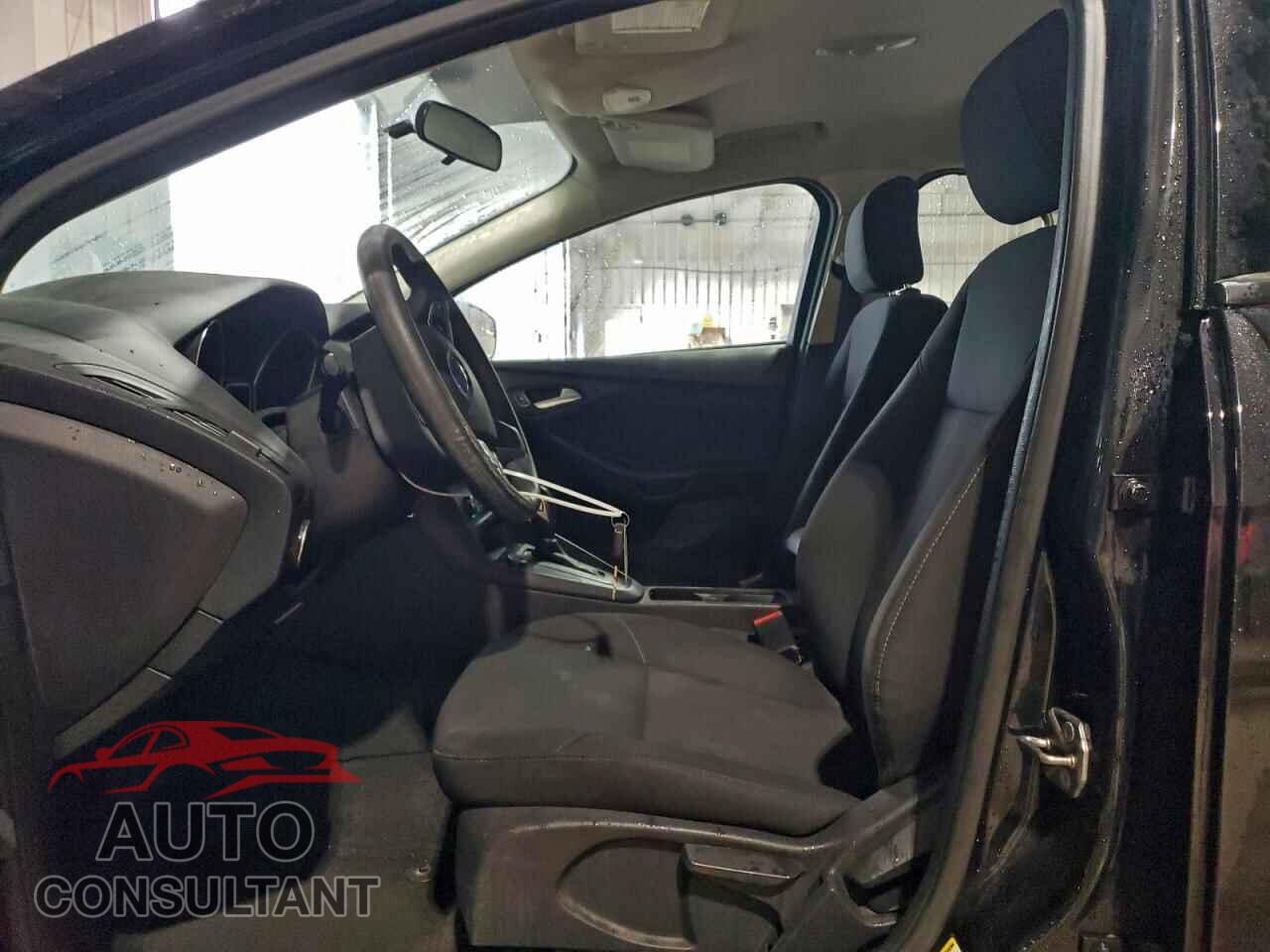 FORD FOCUS 2016 - 1FADP3F29GL364438