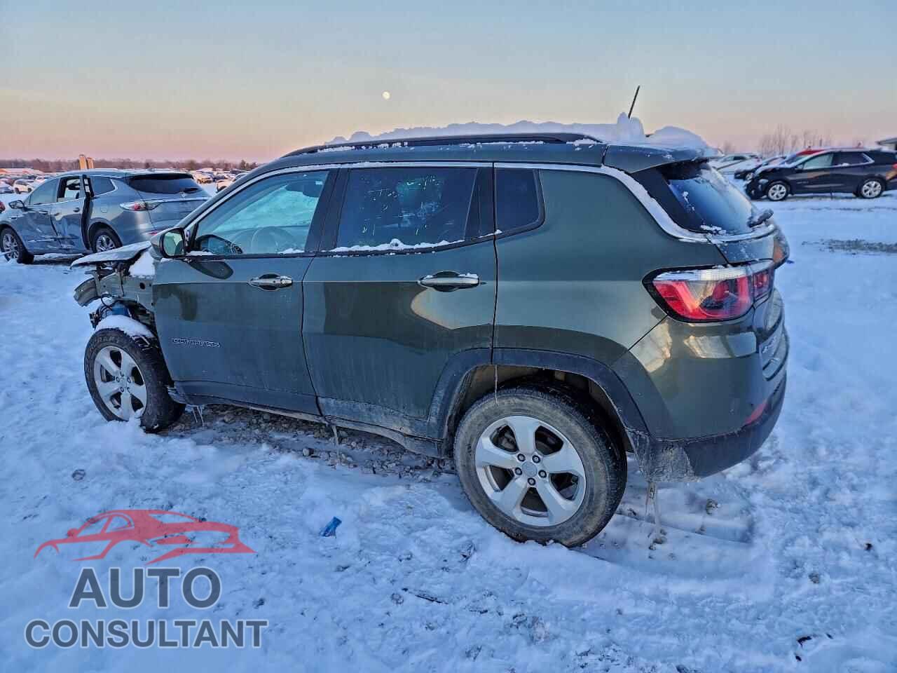 JEEP COMPASS 2018 - 3C4NJDBB8JT481175