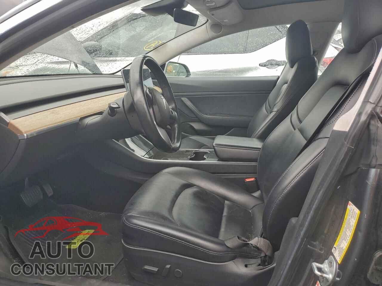 TESLA MODEL 3 2017 - 5YJ3E1EA6HF000099