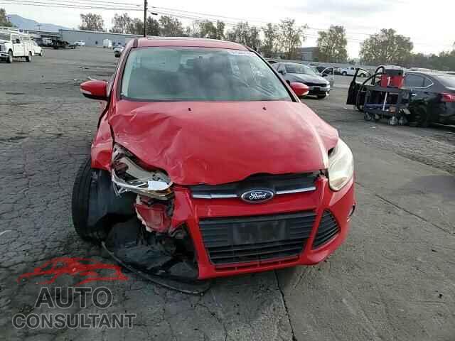 FORD FOCUS 2014 - 1FADP3F2XEL186391