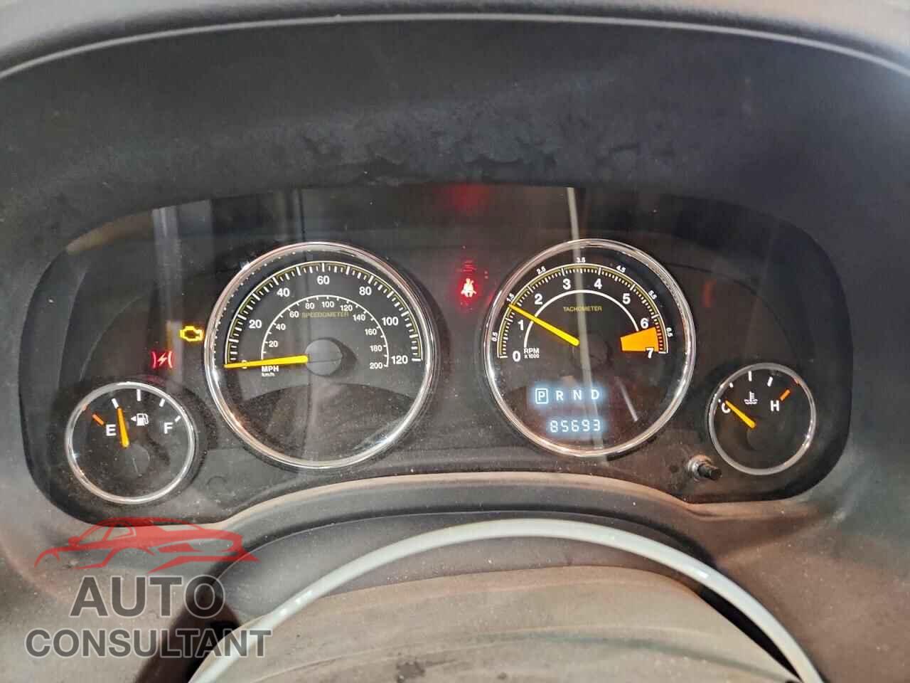 JEEP COMPASS 2017 - 1C4NJCEBXHD186083