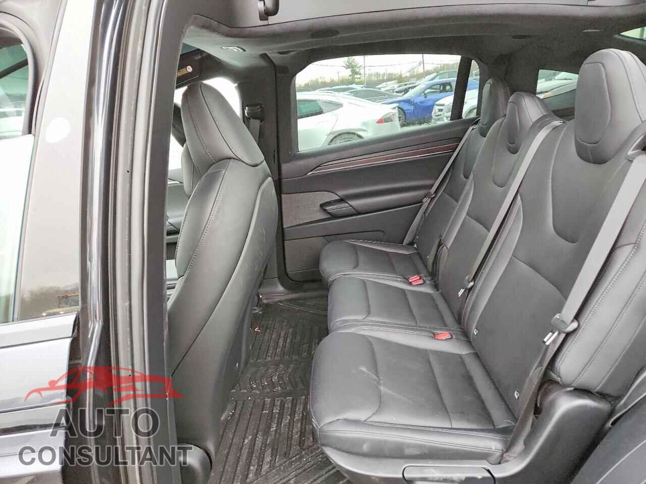 TESLA MODEL X 2024 - 7SAXCDE50RF444384