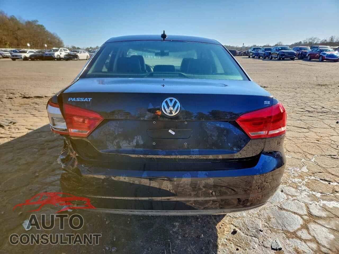 VOLKSWAGEN PASSAT 2014 - 1VWBH7A34EC002680