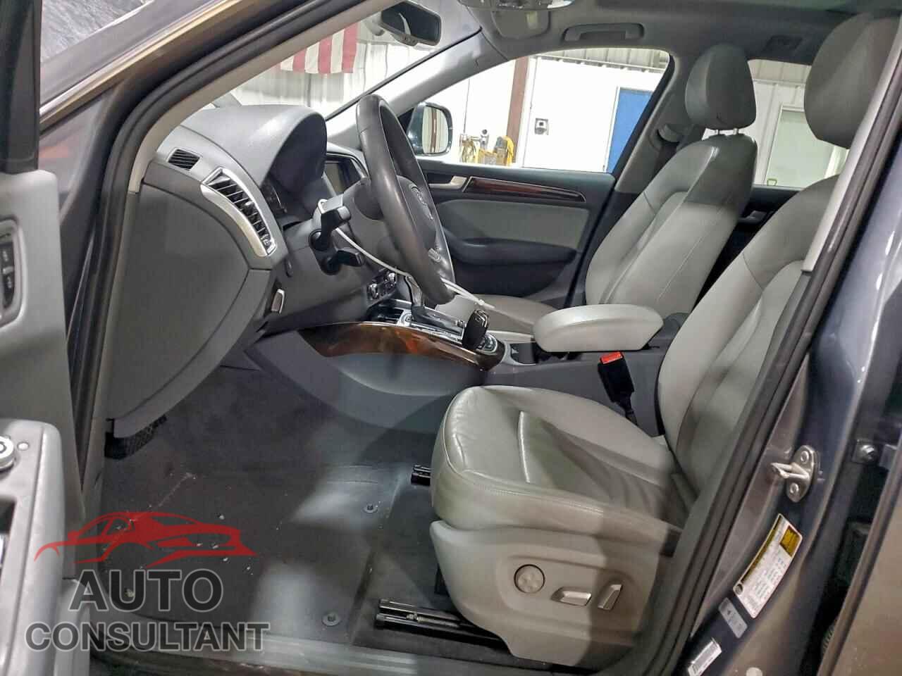 AUDI Q5 2014 - WA1LFAFP1EA095217