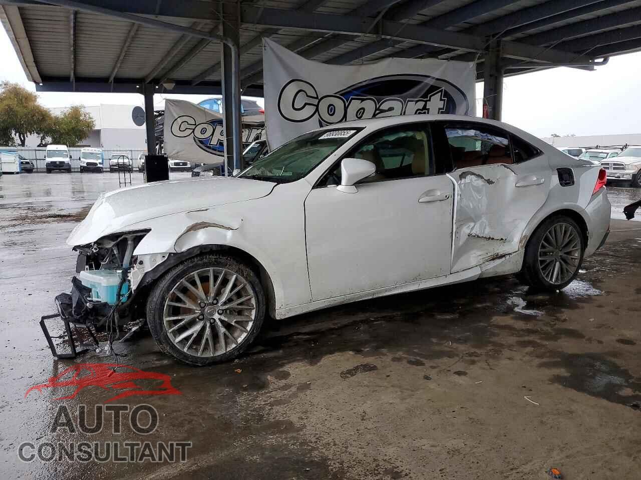 LEXUS IS 2014 - JTHBF1D2XE5034447