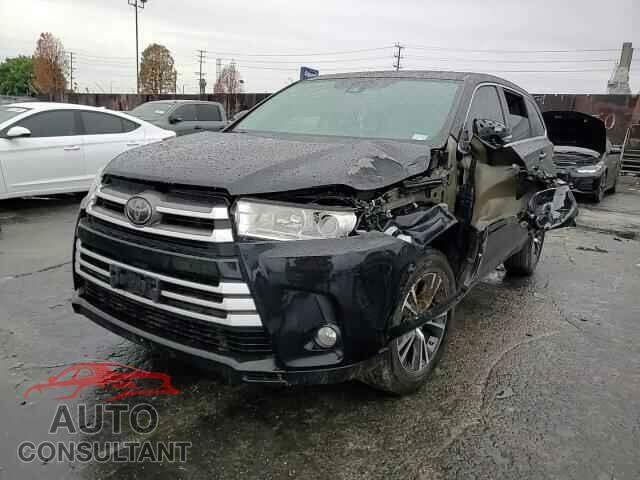 TOYOTA HIGHLANDER 2018 - 5TDZZRFH3JS281143